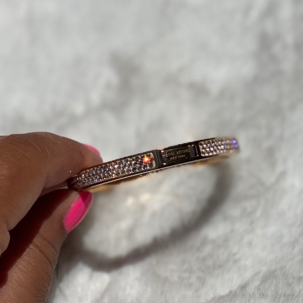 ✨Henri bendel cuff bracelet ✨